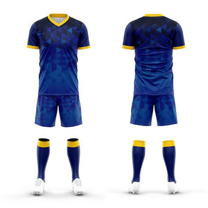 Uniformes d'équipe de football Ensemble de maillots sublimés de football Chemises de football Survêtement de football personnalisé 2024 fabriqué par le Pakistan - Product Image 1
