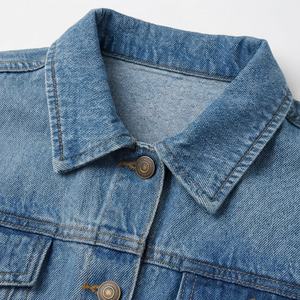 Veste en jean courte pour femmes, denim délavé tendance, manches longues, service OEM, vêtements décontractés tendance, couleur personnalisée - Product Image 4