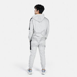 Ensemble de survêtement gris à capuche pour homme, manches longues, couleur unie, décontracté, avec poches latérales, en coton respirant - Product Image 3