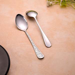 ช้อนลายฉลุสีเงินคลาสสิก (ชุด 2 ชิ้น) ด้ามยาว ทำจากสแตนเลส 304 ขัดเงาแบบกระจก ดีไซน์สร้างสรรค์สำหรับงานแต่งงาน ปลอดภัย ขนาด 10 มล. - Product Image 2