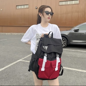 Mochila hecha en Vietnam para escuela secundaria con múltiples funciones impermeables y logotipo personalizado con alta calidad - Product Image 4