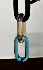 Cadena Decorativa de Resina Tricolor, Hecha a Mano, Ecológica, de Gran Tamaño, Pieza de Decoración Contemporánea para el Hogar de Saniya Handicraft - Product Image 2