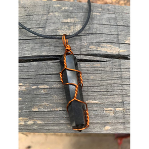 Collier à pointes en tourmaline noire véritable avec pendentif en fil de cuivre pour la protection et l'énergie de guérison - Product Image 3