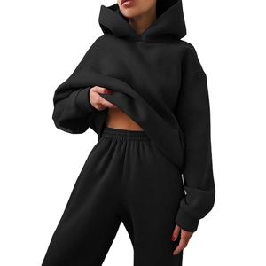 Ensemble de survêtement en polyester personnalisé pour femme, sweat-shirts et pantalons de survêtement unis, vente en gros, collection 2026 - Product Image 2