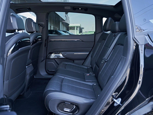 SUV électrique de luxe 2024, transmission intégrale, conduite à gauche, automatique, toit métallique, sièges en cuir, batterie au lithium - Product Image 3