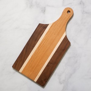 Planche à découper en bois rayé de qualité supérieure avec poignée, fabriquée en bois massif de cerisier, d'érable et de noyer noir, planche alimentaire pour la cuisine - Product Image 1