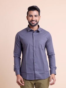 Camisa de manga larga de algodón sólido de calidad superior para hombres Combinación perfecta de comodidad y estilo para ocasiones casuales y formales - Product Image 6