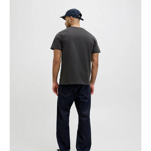 T-shirt personnalisé en gros OEM, 100% coton épais et doux, t-shirt uni à col rond pour homme, coupe régulière, t-shirt décontracté, t-shirt musculaire respirant - Product Image 5