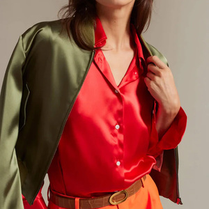 Chaqueta de bombardero de invierno con logotipo personalizado para hombres y mujeres con forro suave a prueba de viento y diseño premium para clima frío - Product Image 2