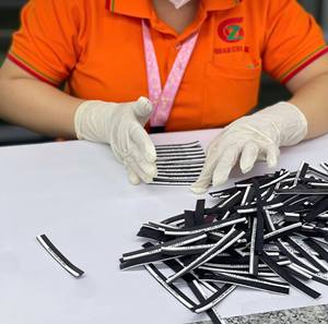 New Arrival Wholesale JunXin Brand PVC Custom Button <b>Shoe</b> Charms for Clogs Bulk <b>Decoration</b> Vietnam Model XH-JX - Product Image 5