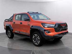 Camioneta Hilux Revo 2024 Usada, Automática, Volante a la Izquierda, 4x4, Diésel Turbo, Asientos Oscuros - Product Image 3