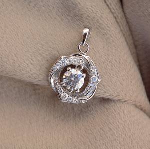 เครื่องประดับมอสซาไนต์ 1 กะรัต 6.5 มม. DE VVS พลอยทรงกลม ราคาขายส่ง เงินแท้ S925 จี้แบบมินิมอลลิสต์สำหรับผู้หญิง - Product Image 3