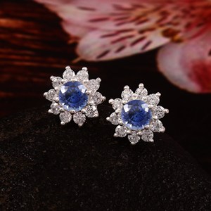 Pendientes de tuerca de zafiro azul cultivado en laboratorio, joyería grande de Plata de Ley 925 con patrón Floral, regalo de cumpleaños para fiesta, 'Something Blue' - Product Image 3