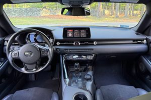 Toyota GR Supra 2.0 Turbo de 4 Cilindros 2022 Usado en Buen Estado, Paquete de Seguridad y Tecnología, Mayormente sin Modificaciones - Product Image 4