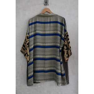 Robe de nuit kimono de luxe pour femme, grande taille, décontractée, en soie, col en V, longueur genou, respirante, à motif floral, pour l'automne - Product Image 4