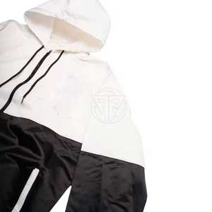 Ensemble short et veste coupe-vent décontractée à capuche pour femme, en tissu confortable, coupe moderne, ajustement régulier, léger, uni et écologique - Product Image 5