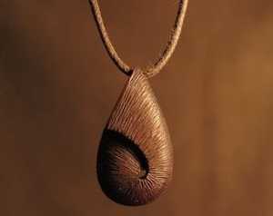 Meilleur Prix Écologique Taille Personnalisée Ange Style Pendentif Mode Collier en Bois pour Hommes et Femmes meilleur prix - Product Image 2