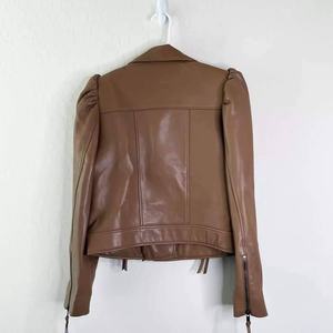 Chaqueta de Cuero Formal de Alta Calidad con Cuello Alto y Logotipo Frontal, Impermeable y Ecológica, para Hombre, Invierno - Product Image 4