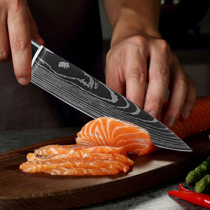 Cuchillo de Chef de acero de Damasco hecho a mano de primera calidad con mango de madera, diseño personalizado, Apto para lavavajillas, alta durabilidad de Pakistán - Product Image 3