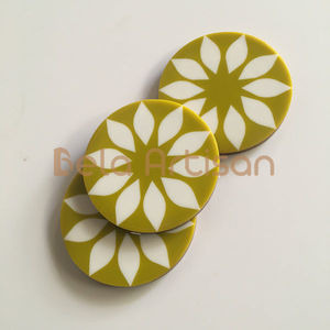 Posavasos Redondo de MDF con Acabado de Resina Esmaltada, Diseño Floral Impreso Personalizado para Promociones B2B, Recuerdos de Boda, Regalos de Bienvenida - Product Image 6