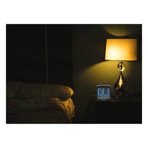 Reloj Analógico-Digital Multifunción con Control Remoto por Radio, Modelo RDC1008, Color Negro, de Explore Scientific, para Alarma y Control del Tiempo - Product Image 6