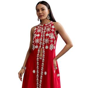 Costume Palazzo Rouge Avec Miroir Et Moti Work Slit Kurta Vente En Gros Vêtements Ethniques Pour Femmes OEM Vêtements Usine Fournisseur En Gros - Product Image 4