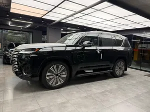 2026 LX 600 IV ไมล์น้อย เครื่องยนต์สมบูรณ์ ระบบเกียร์อัตโนมัติ หลังคาพาโนรามา ไฟหน้า LED - Product Image 6