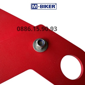 Pince à fût en acier M-Biker : une solution sûre et efficace pour le levage et le abaissement des fûts en acier - Product Image 6