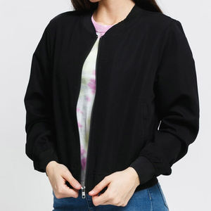 Veste Letterman à sublimation universitaire légère pour femmes, veste décontractée pour femmes à logo personnalisé et à la mode bon marché - Product Image 2