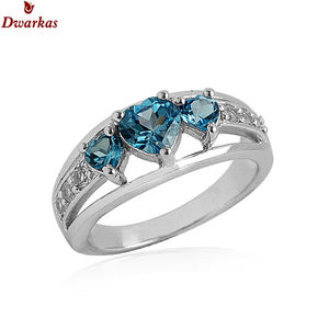 Bagues Hottes en argent sterling 925 avec pierre en topaze bleue en forme de cœur pour femmes, bagues cadeaux de la Saint-Valentin, fabricant en gros - Product Image 5