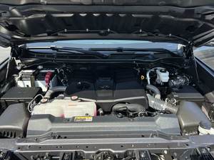 Seminuevo Clean TOYO_TA Tundra SR5 pick-up 4D 5.7L V8 2023 - Product Image 5