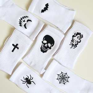 공장 도매 사용자 정의 할로윈 재미있는 캐릭터 양말 니트 매일 캐주얼 요가 양말 봄 운동을위한 디지털 인쇄 - Product Image 1