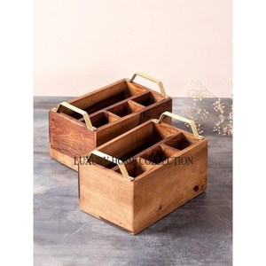 Porte-couverts en bois d'aspect design avec une finition durable de qualité supérieure pour contenir les fourchettes, cuillères et couteaux de manière élégante - Product Image 1