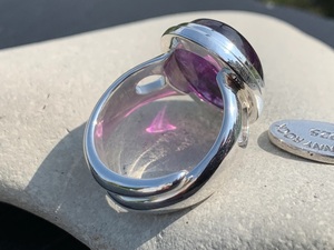 แหวนเงินแท้แฮนด์เมดสีเงิน925สำหรับผู้หญิงพลอยอเมทิสต์ทรงวงรีตัดตรงแหล่งสำหรับงานแต่งงานหรือสวมใส่ทุกวัน - Product Image 4