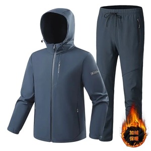 Ensemble de vêtements de sport d'hiver pour homme, veste polaire chaude à capuche, pantalon long, pantalon coupe-vent résistant à l'usure pour les activités de plein air - Product Image 6