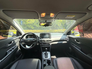 Hyundai Encino SUV 1.6T Turbo Automatique 2019, Intérieur Clair/Foncé, Sièges en Cuir, Essence, Conduite à Gauche, Voiture d'Occasion - Product Image 6