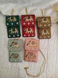 Bolsitas de Joyería Bordadas con Elefantes, con Cadena y Clip, Recuerdos para Damas de Honor, Cumpleaños, Despedida de Soltera, Regalos para Ceremonias - Product Image 6