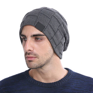 Bonnets en tricot personnalisés pour l'hiver Bonnet en tricot de haute qualité, multicolore en option, étiquette en coton uni - Product Image 2