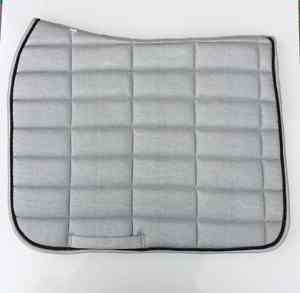 Meilleur fabricant en gros de tapis de selle pour chevaux à usage quotidien, confortables, durables et personnalisés, équipement équestre - Product Image 1