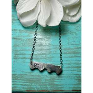 Collar con Forma de Corazón de Plata de Ley y Ostra Espinosa Tia Long para Regalo - Product Image 3