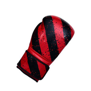 Gants de boxe en cuir de vachette avec fermeture super lacée Soft Padded MMA Training OEM Custom Design PU Leather New Arrival - Product Image 6