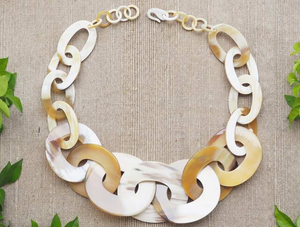 Collier en corne fait à la main pour femmes en gros 2023 collier de bijoux de mode en corne de buffle par glowin fashion - Product Image 5