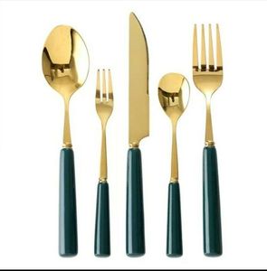 Ensemble de couverts de qualité supérieure, moderne et élégant, ustensiles en acier inoxydable pour les maisons et les restaurants, repas pour une esthétique de table haut de gamme - Product Image 4