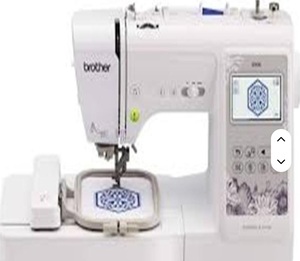 Máquina de coser y bordar industrial de calidad SE600 con 80 diseños - Product Image 2