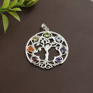 Pendentif Chakra en argent sterling Arbre de vie 7 pierres Pendentif de guérison Bijoux minimalistes Cadeau pour elle - Product Image 2