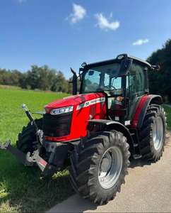 Tracteurs Massey Ferguson conçus pour de longues heures de travail. - Product Image 5