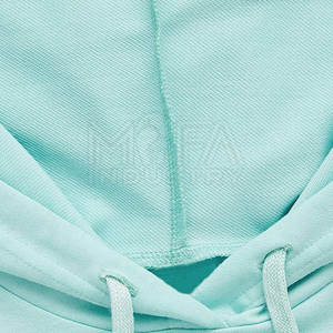 Sudaderas con capucha cortas antiarrugas transpirables suaves para mujer Impresión personalizada de moda Ajuste cómodo para el invierno - Product Image 3