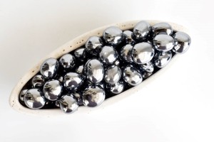 Shungite naturelle polie en gros, qualité Elite, 1 kg de pierres roulées, pierres de guérison polies pour la décoration et la méditation - Product Image 2