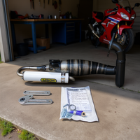 Nouveau système d'échappement Arrow pour X8r S 50 1998-2001 CD 33505ENB Silencieux en aluminium pour rénovation/amélioration de votre scooter