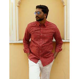 Chemise décontractée pour homme 100% coton, popeline rouge imprimée, manches longues, respirante, style smart casual - Product Image 1